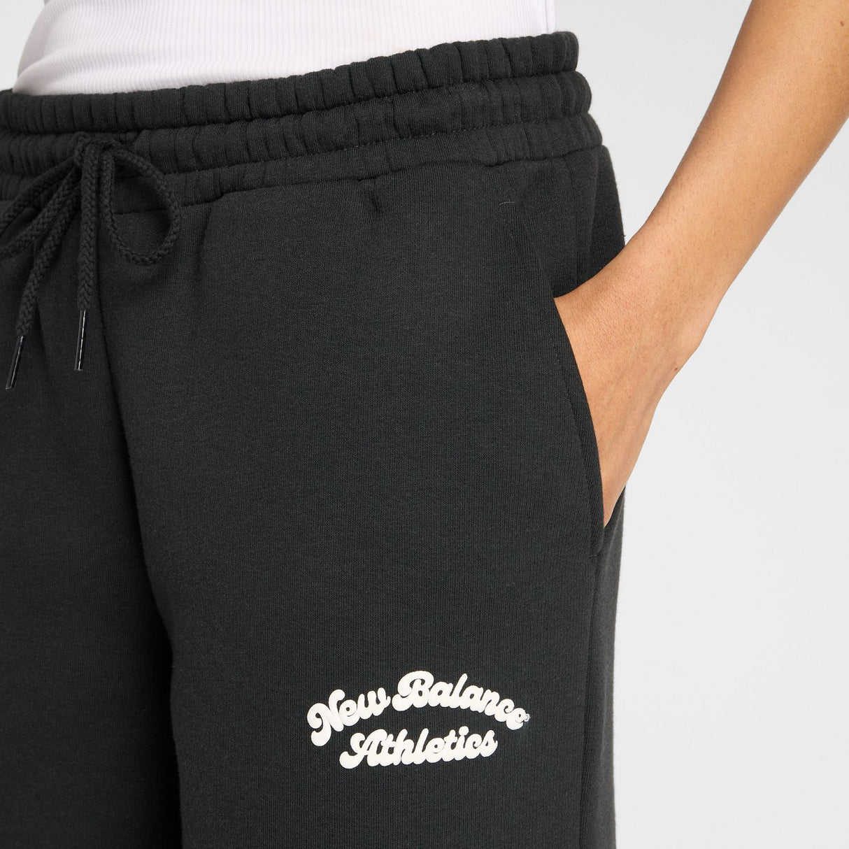 New Balance Women's Linear Heritage Fleece Wide Leg Pant-5