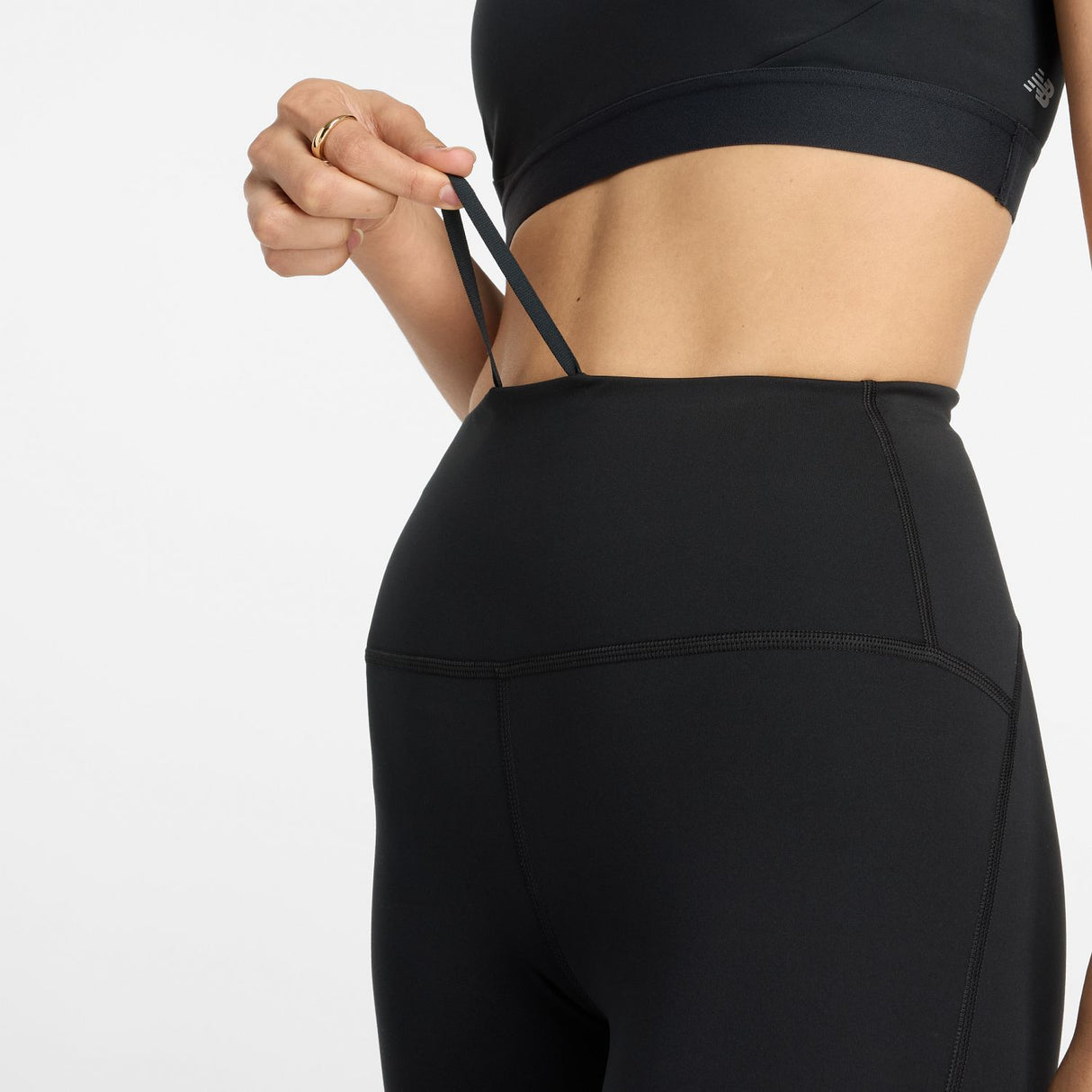 New Balance Women's Athletics Heat High Rise 27" Inseam Leggings-6