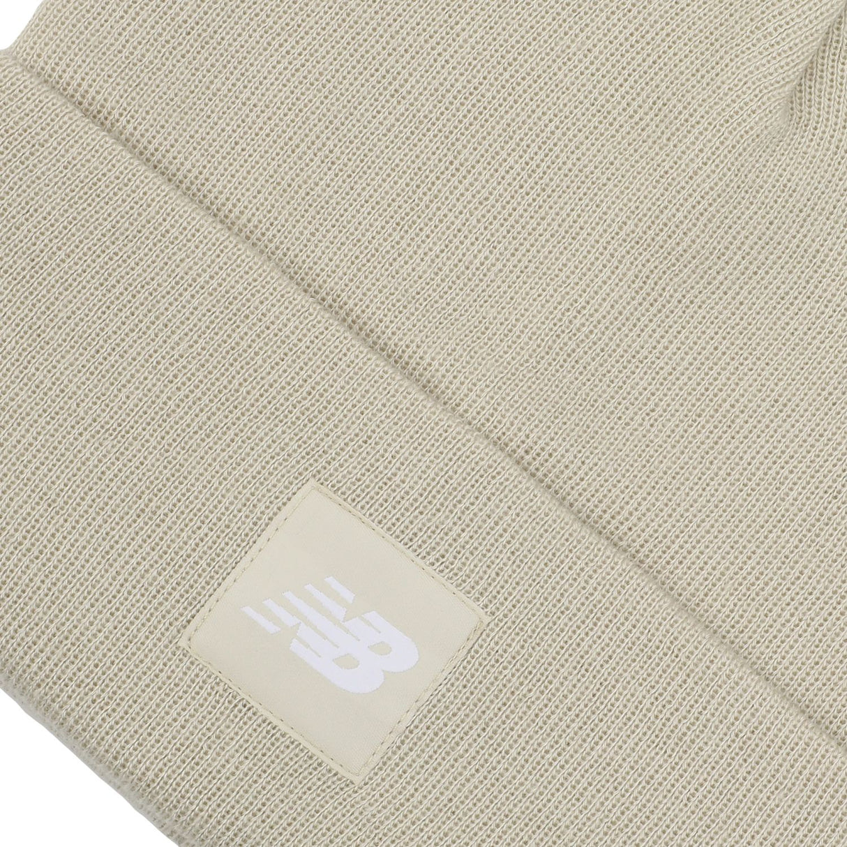 New Balance Cuffed Beanie Flying NB Logo-3