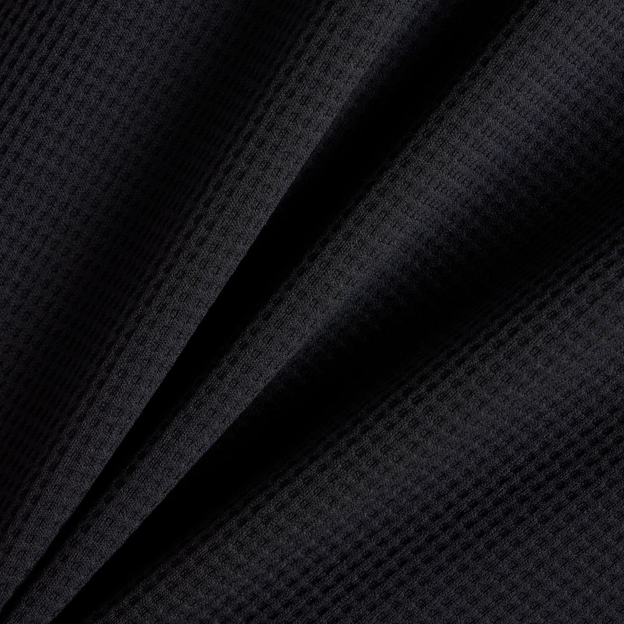 New Balance Men's Textured Check T-Shirt-8