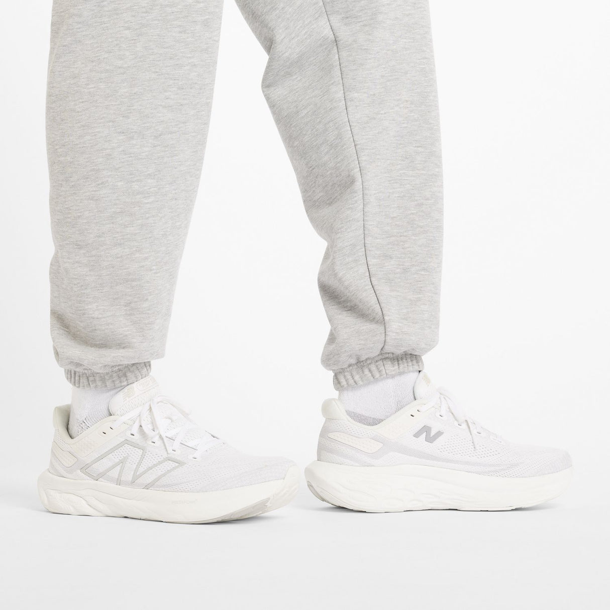 New Balance Men's NYC Marathon French Terry Joggers-8
