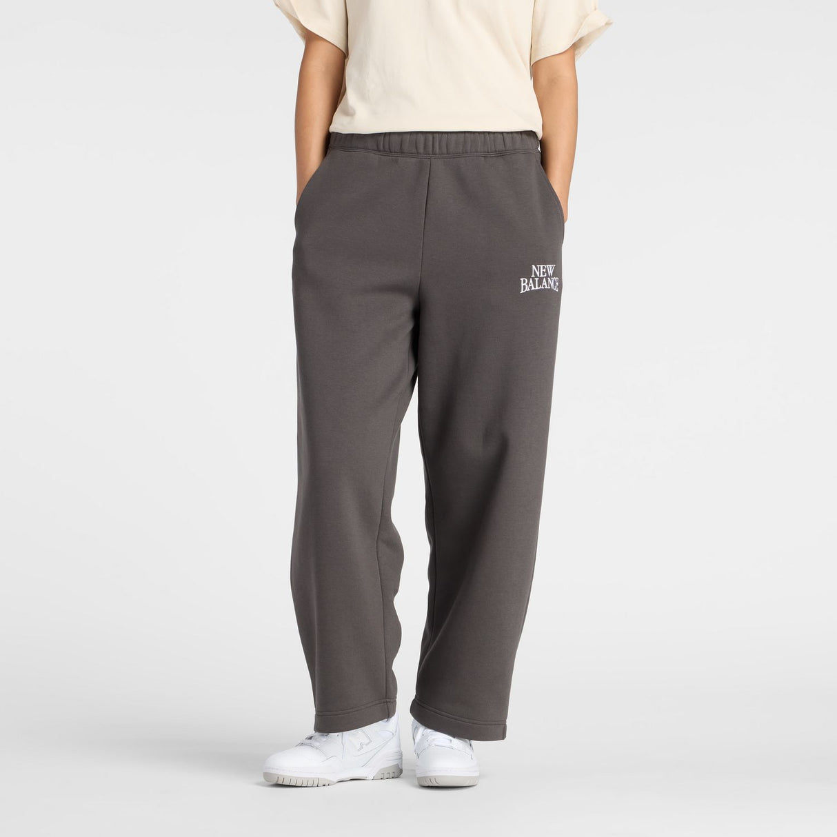 New Balance Women's Trackside Fleece Barrel Pants-2