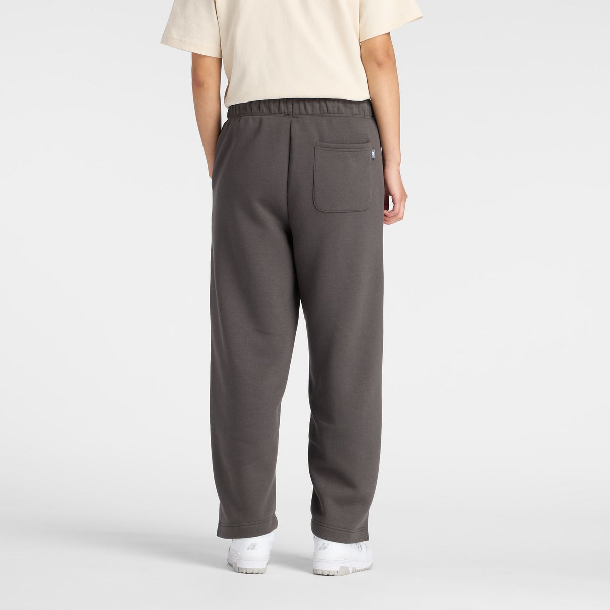 New Balance Women's Trackside Fleece Barrel Pants-4