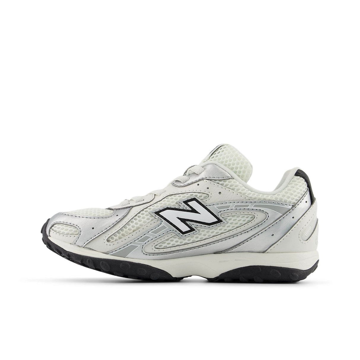 New Balance Girls' 204L Lace Shoes-2