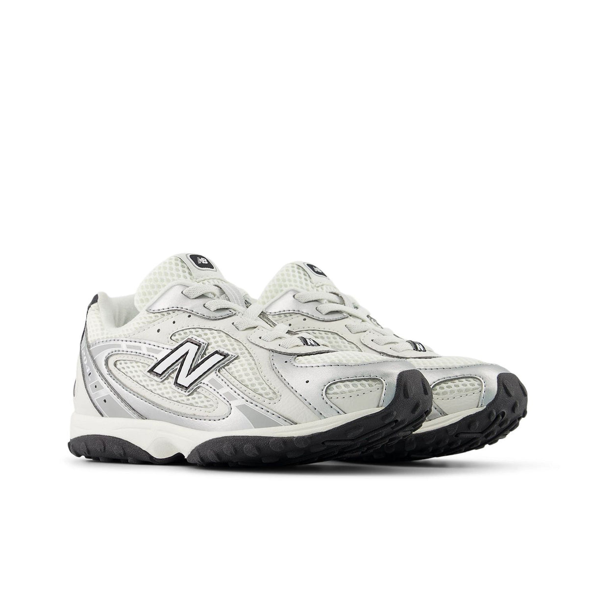 New Balance Girls' 204L Lace Shoes-6
