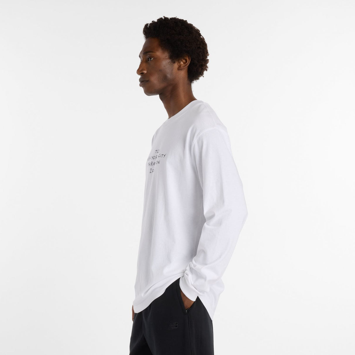 New Balance Men's NYC Marathon Athletics Premium Back Logo Long Sleeve-3