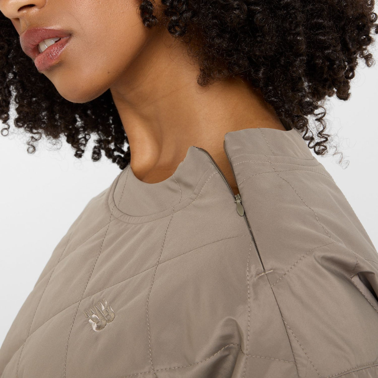 New Balance Women's Quilted Woven Crew-7
