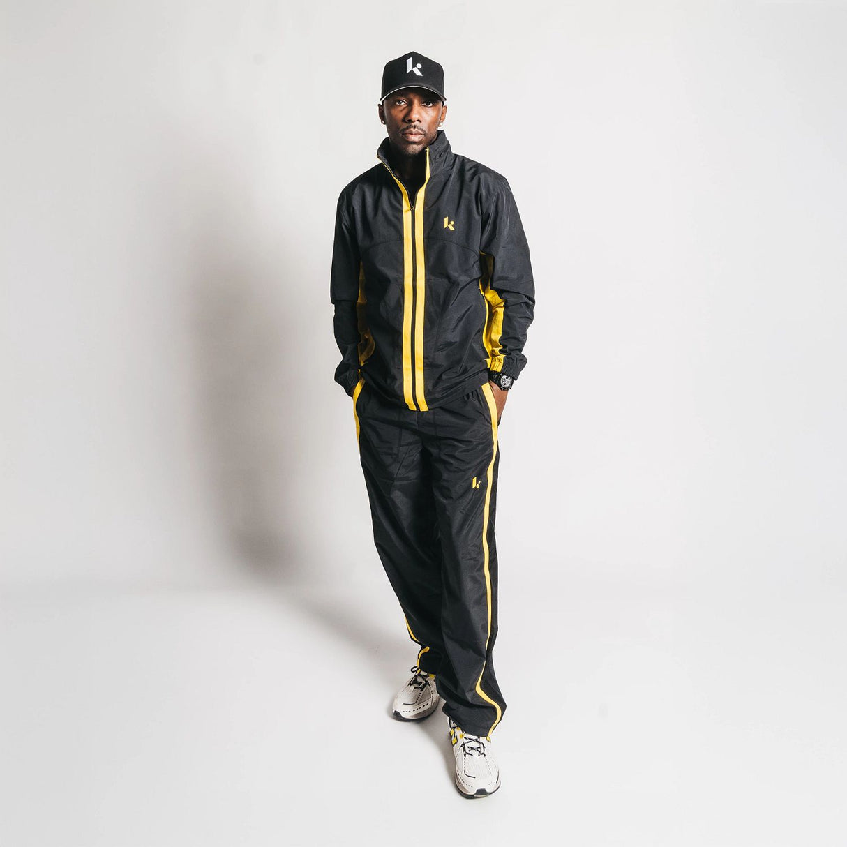 New Balance Men's Klutch Crinkle Woven Jacket-12