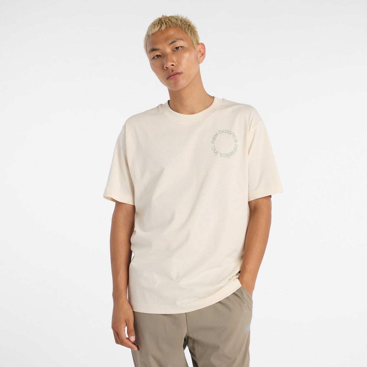 New Balance Men's Circular Logo T-Shirt-1
