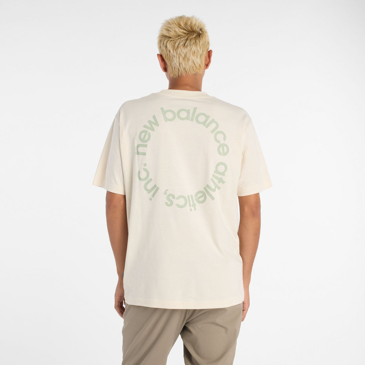 New Balance Men's Circular Logo T-Shirt-3