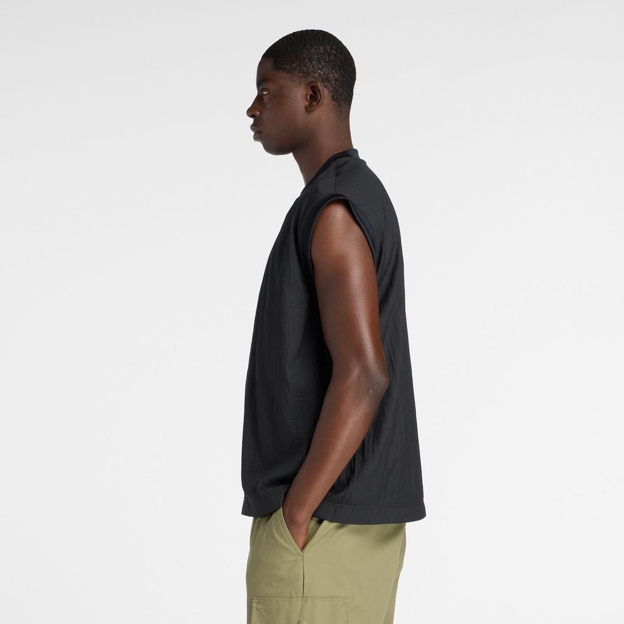 New Balance Men's 2 Layer Sleeveless-2