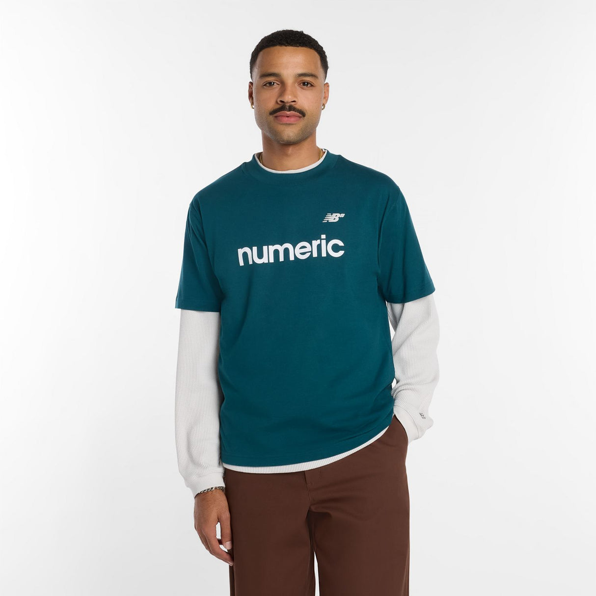 New Balance Men's Numeric Linear Logo T-Shirt-2