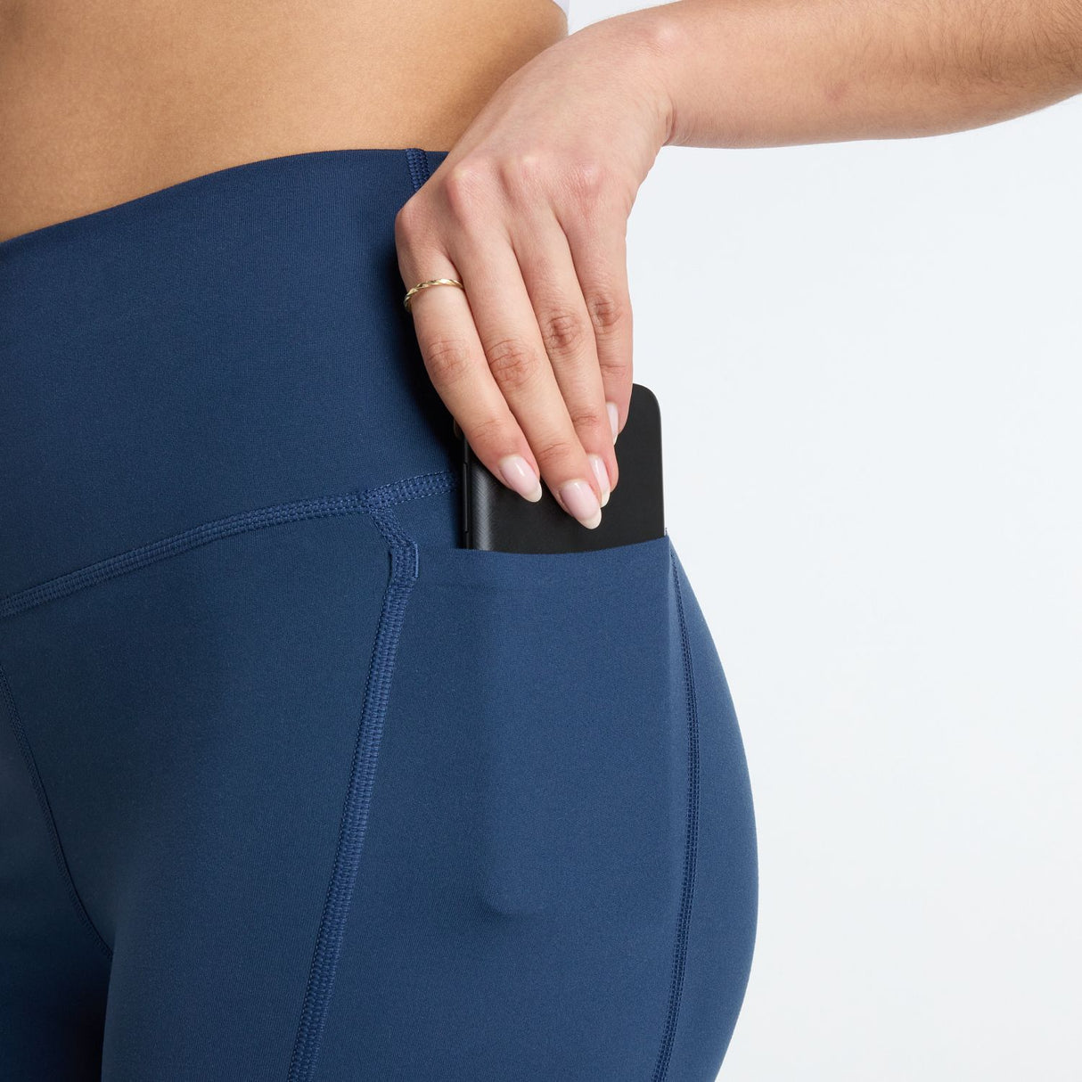 New Balance Women's Harmony Pocket High Rise Leggings-11