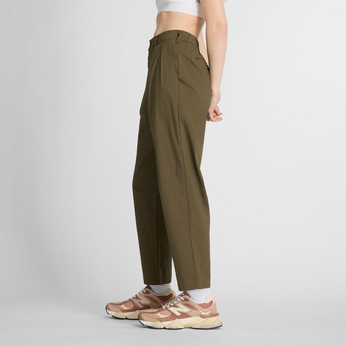 New Balance Women's Boylston Twill Tapered Pant-4