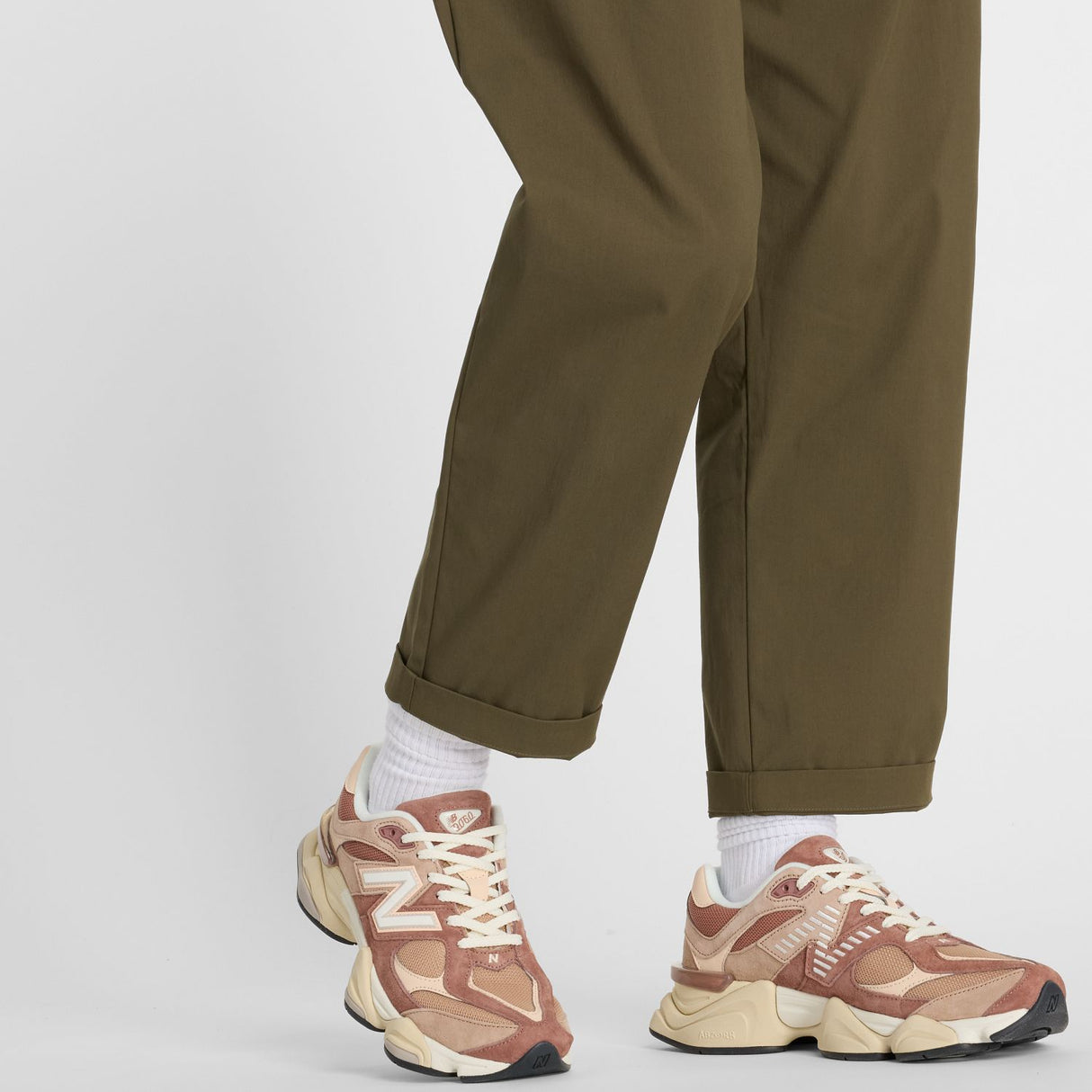 New Balance Women's Boylston Twill Tapered Pant-8