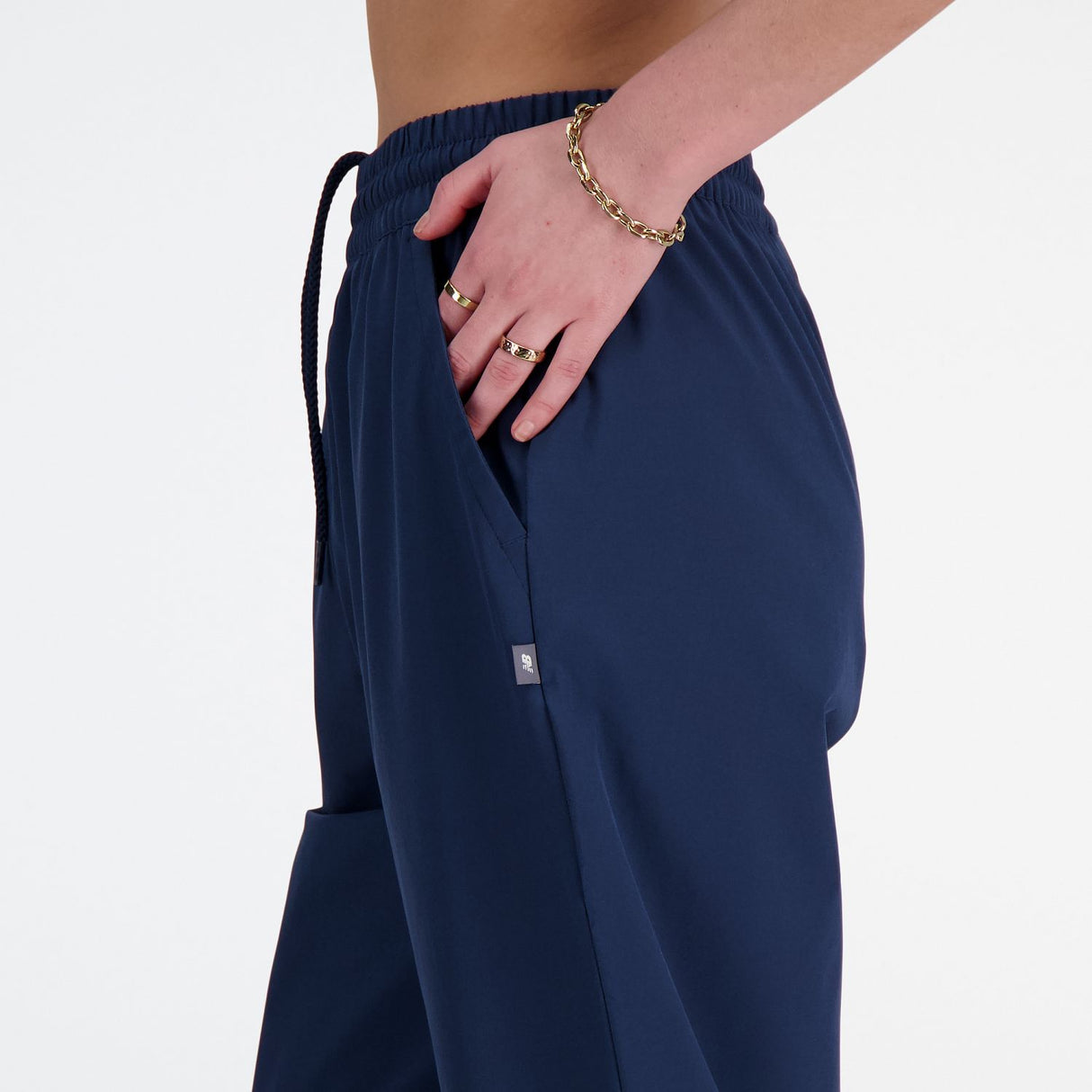 New Balance Women's Athletics Stretch Woven Jogger-6