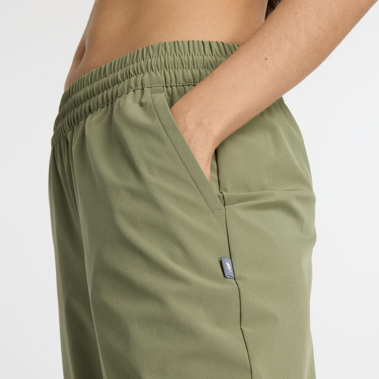 New Balance Women's Athletics Stretch Woven Jogger-8