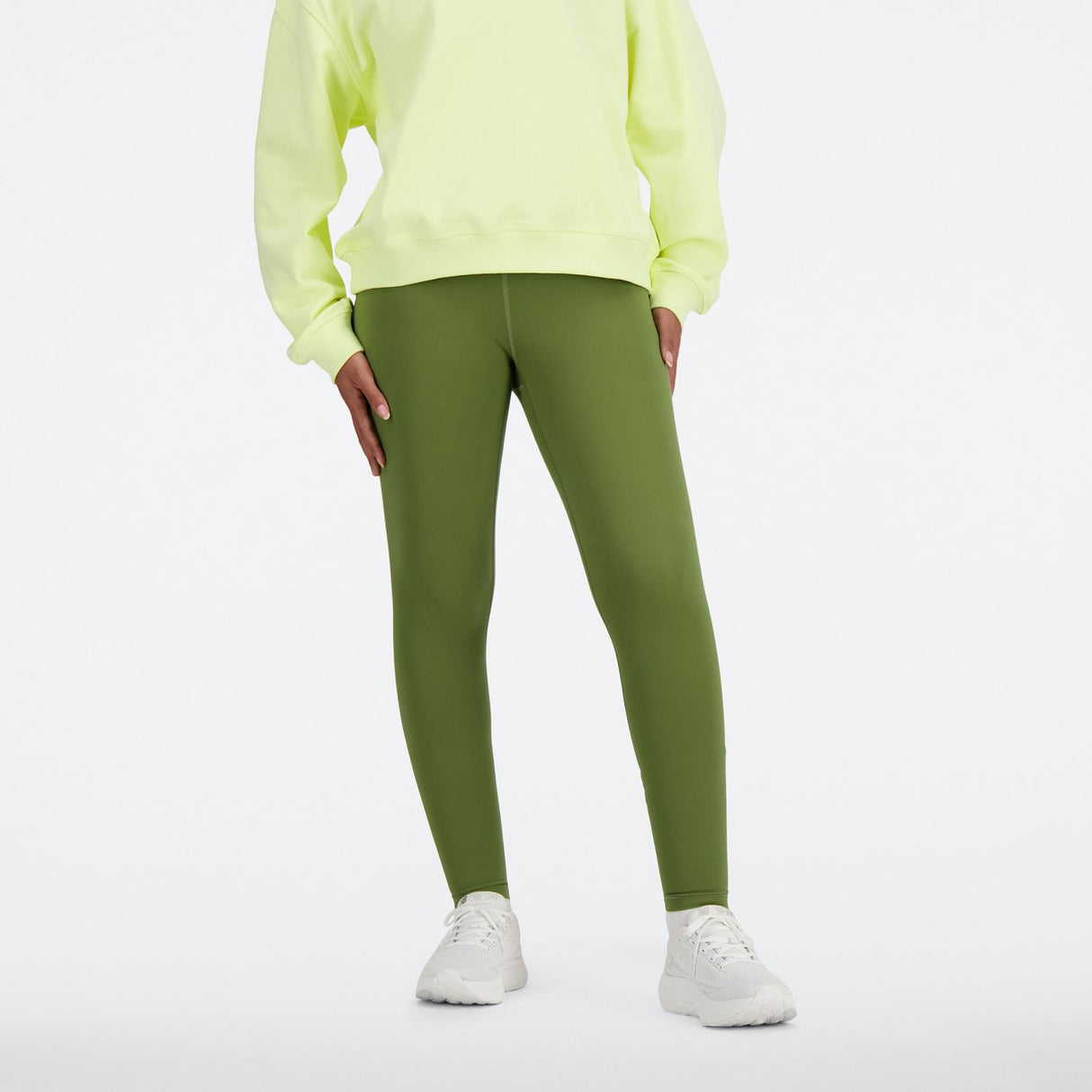 New Balance Women's Sleek High Rise Sport Legging 25-2