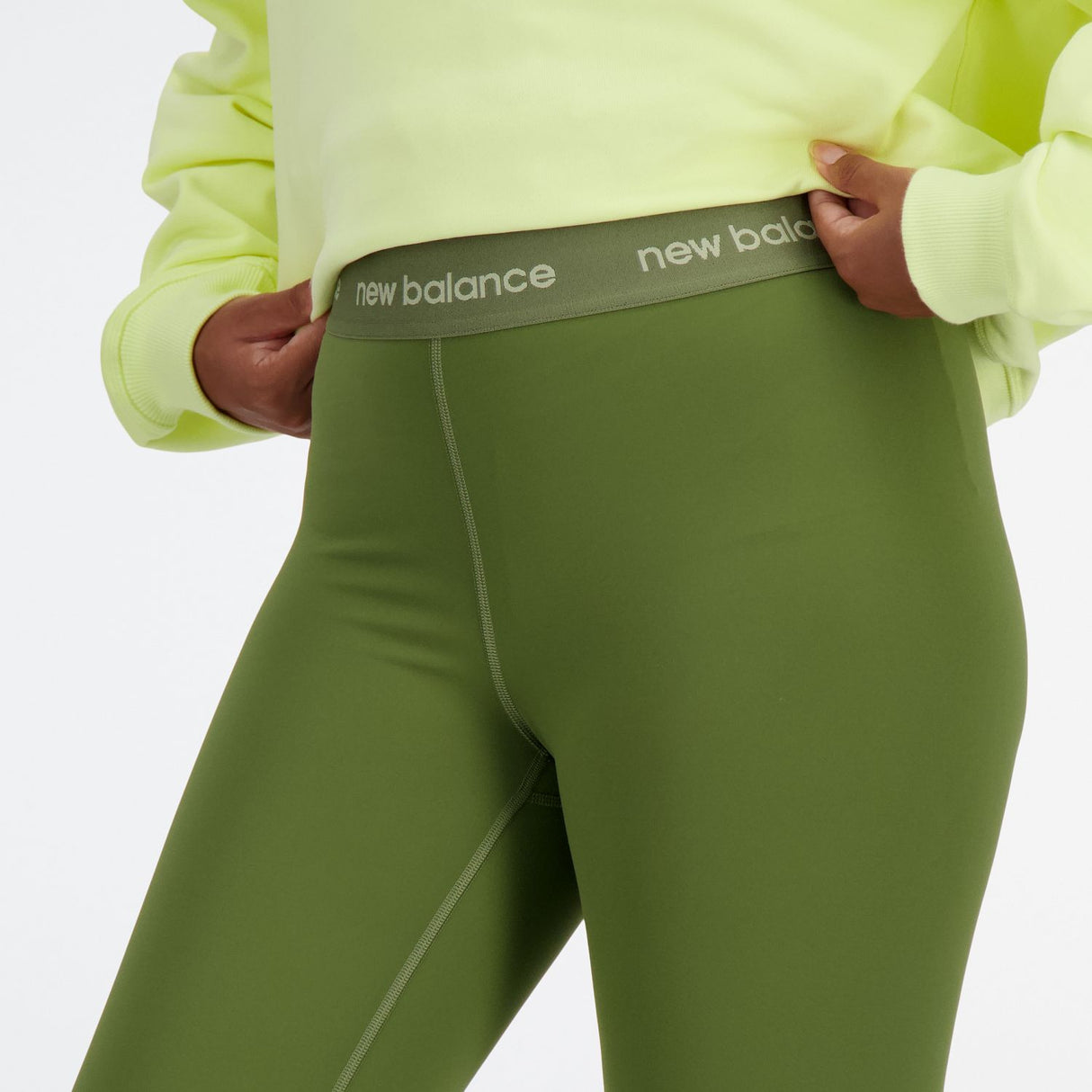 New Balance Women's Sleek High Rise Sport Legging 25-6