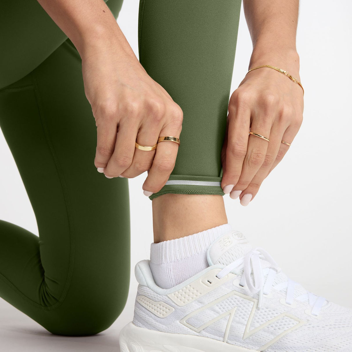 New Balance Women's Sleek High Rise Legging 27-8