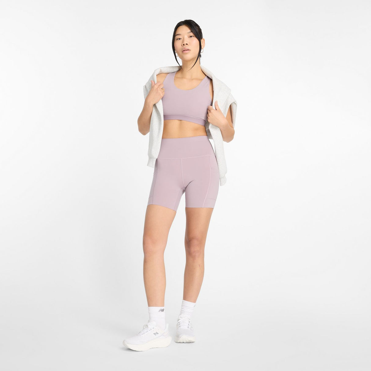 New Balance Women's Sleek Pocket High Rise Short 6-1