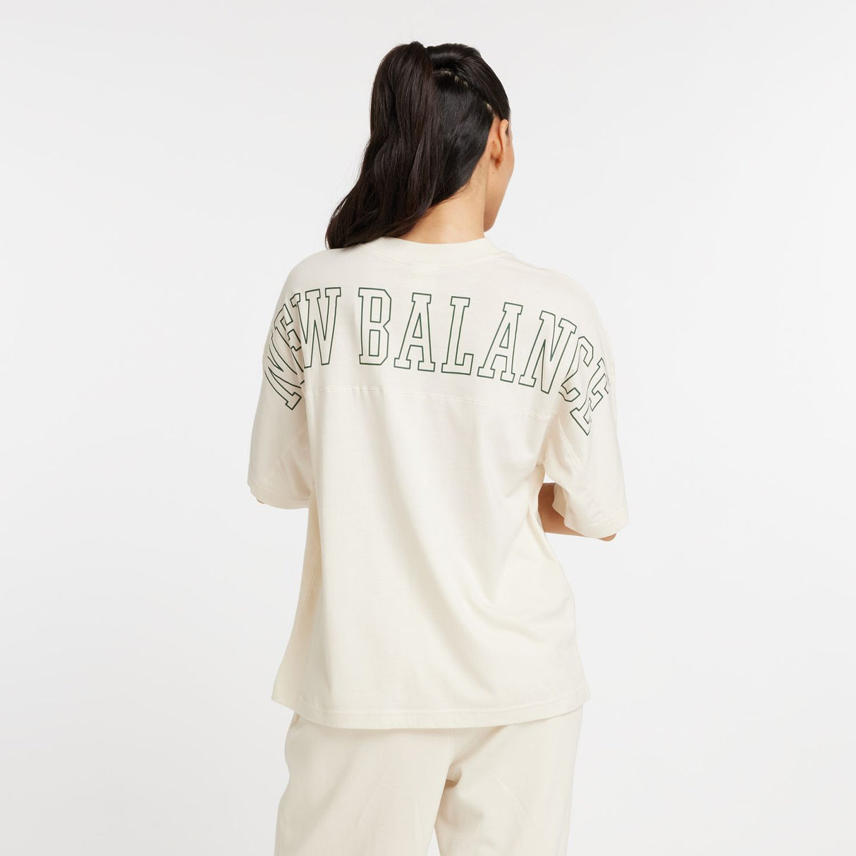 New Balance Women's Graphic Oversized Jersey T-Shirt-3
