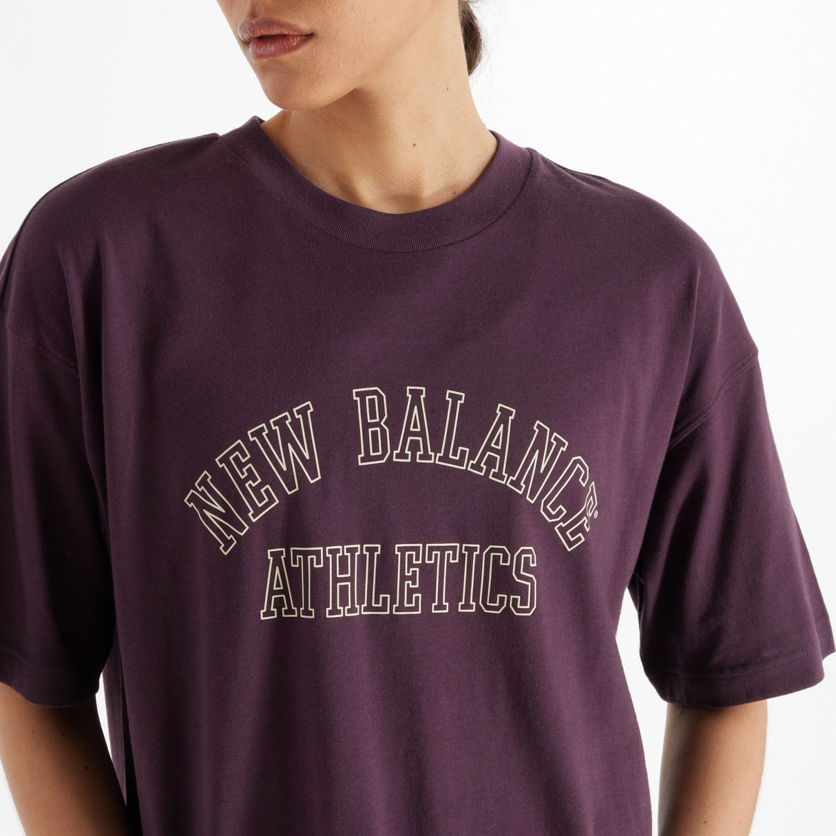 New Balance Women's Graphic Jersey Oversized T-Shirt-4