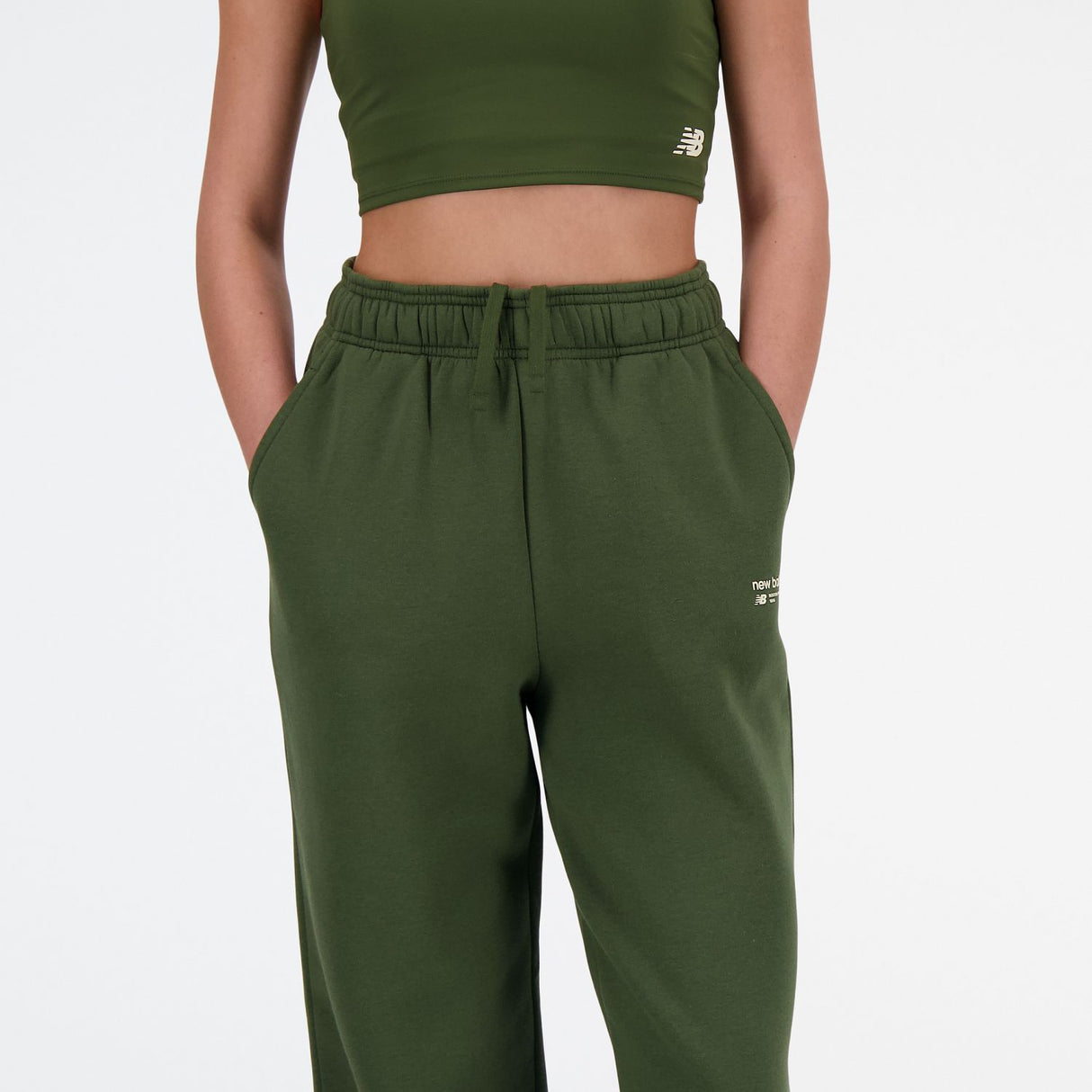New Balance Women's Linear Heritage Brushed Back Fleece Sweatpants-5
