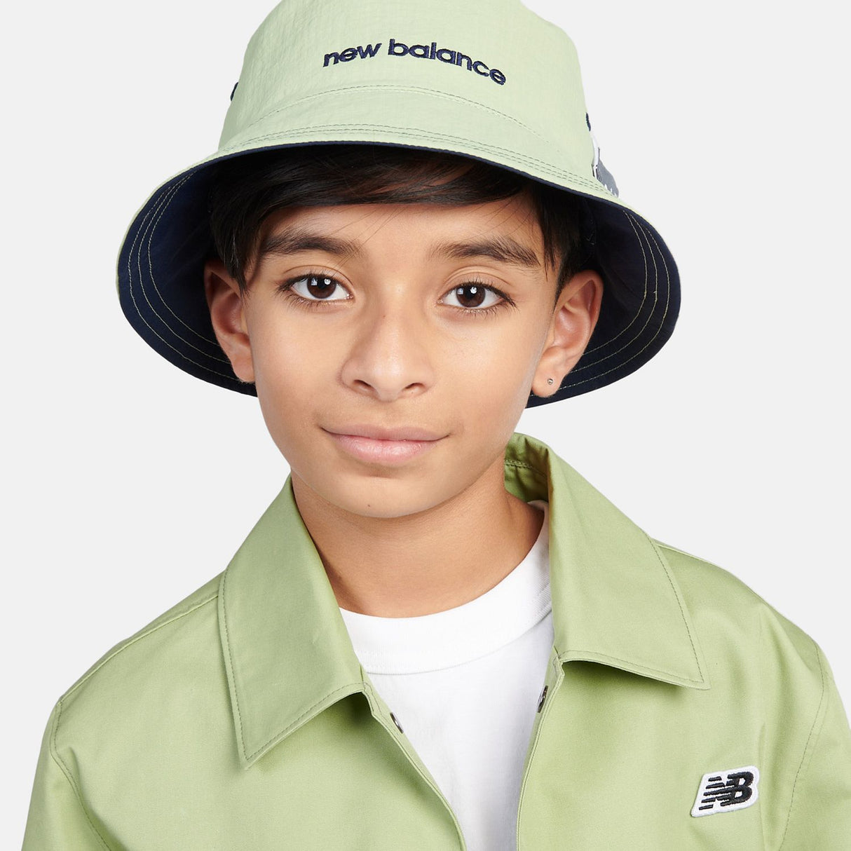 New Balance Reversible Bucket Hat-8