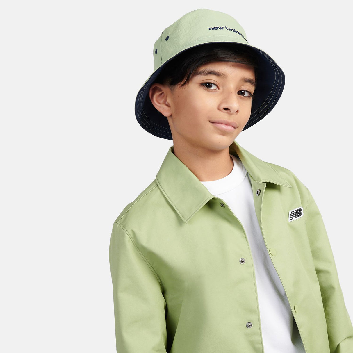 New Balance Reversible Bucket Hat-9