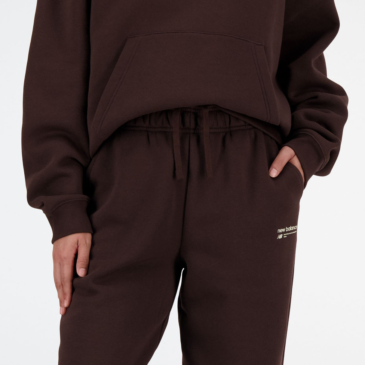 New Balance Women's Linear Heritage Brushed Back Fleece Sweatpants-5