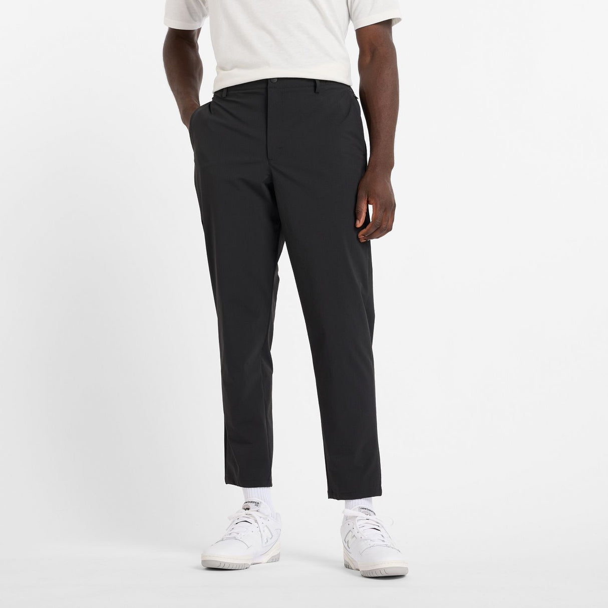 New Balance Men's Athletics Ripstop Standard Tapered Pants 28-3