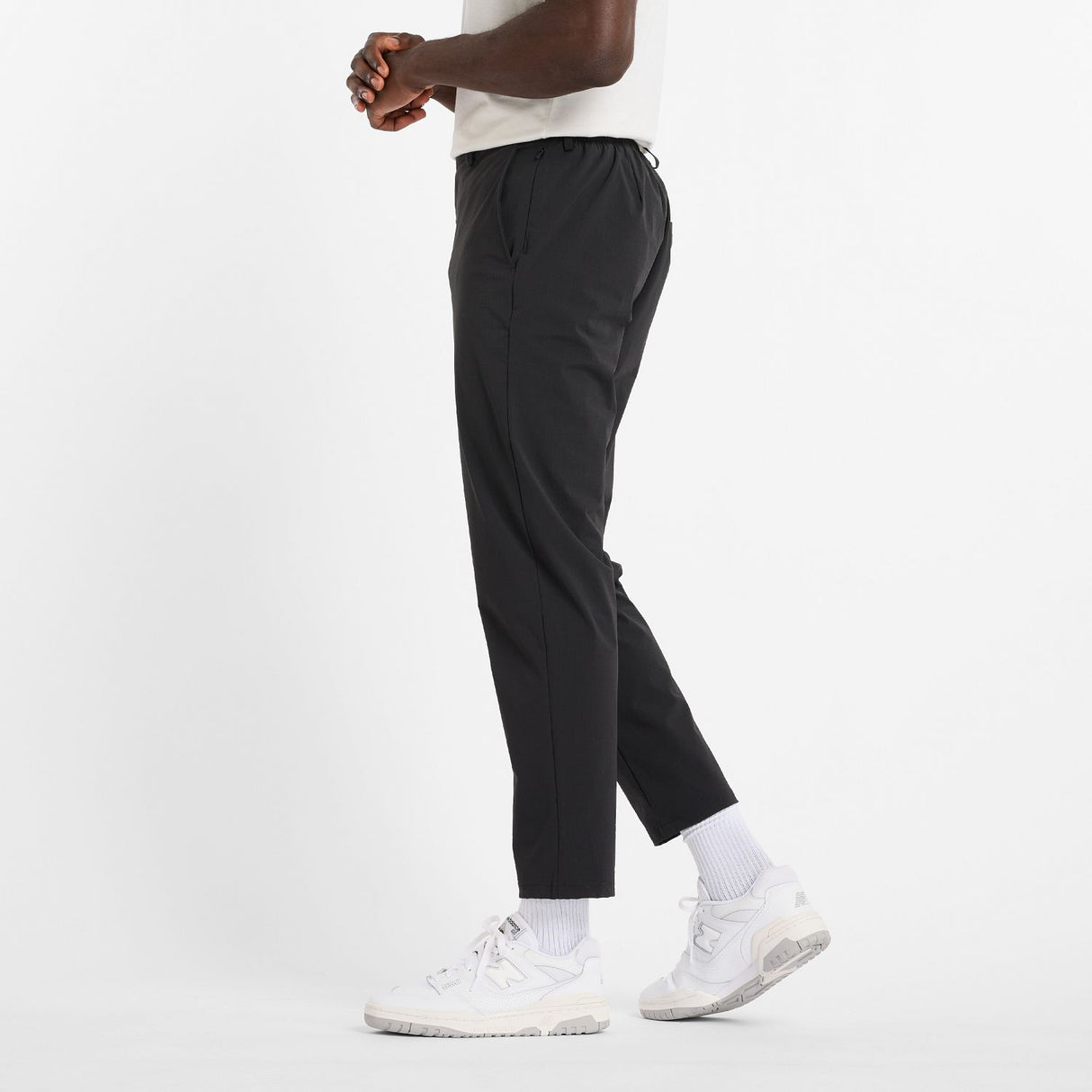 New Balance Men's Athletics Ripstop Standard Tapered Pants 28-4