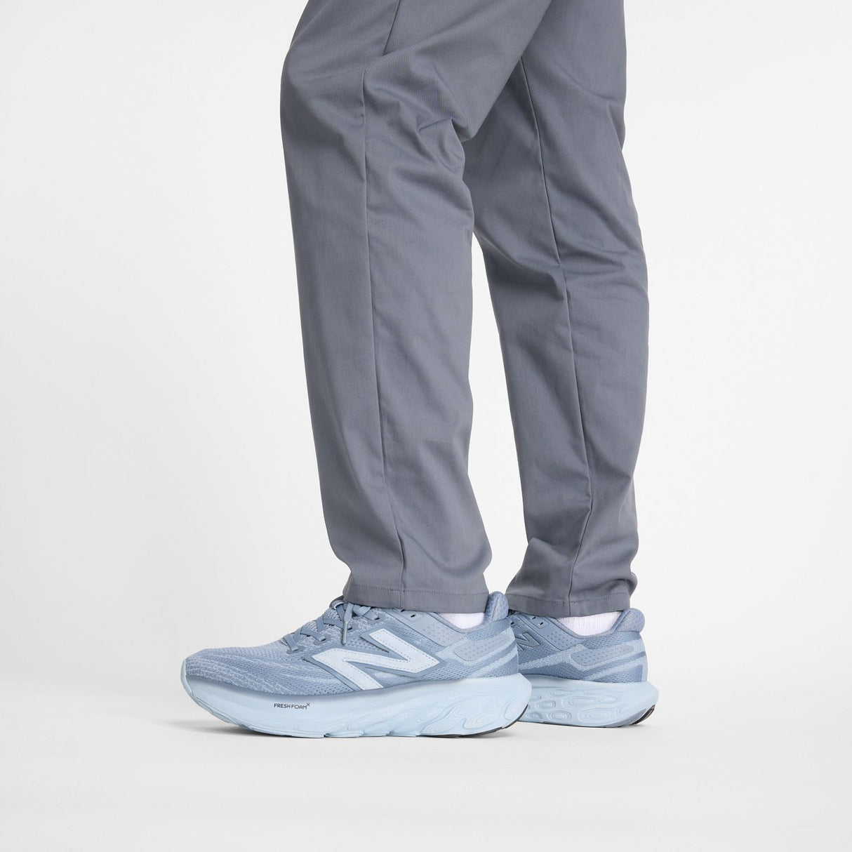 New Balance Men's Athletics Standard 32" Tapered Pant-9