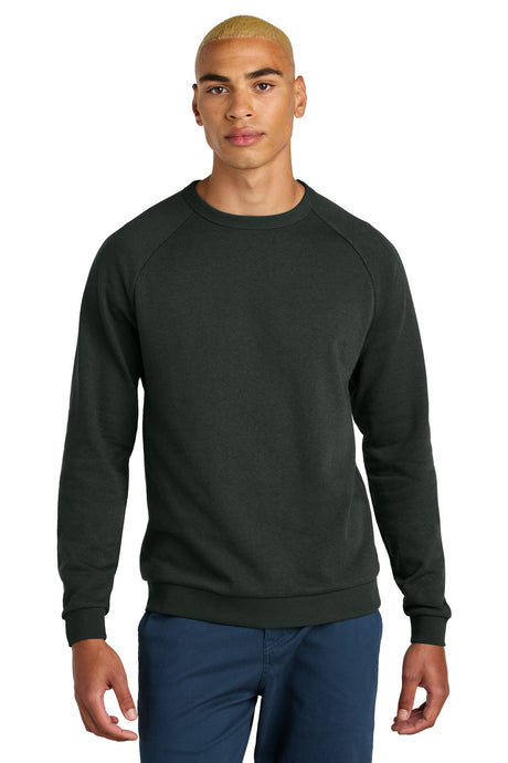 District Men's   Perfect Tri   Fleece Crewneck Sweatshirt DT1304