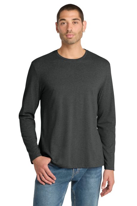 District Men's    Perfect Weight   Long Sleeve Tee