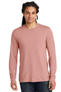 District Men's   Perfect Tri   Long Sleeve Tee