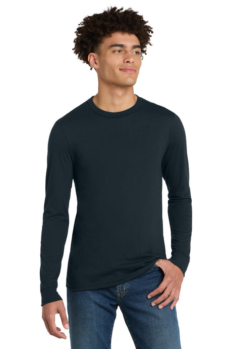 District Men's   Perfect Tri   Long Sleeve Tee