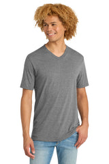 District Men's     Perfect Tri   V-Neck Tee