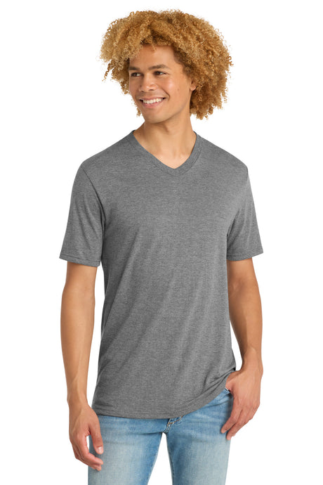 District Men's     Perfect Tri   V-Neck Tee