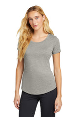 New Era Women's    Series Performance Scoop Tee