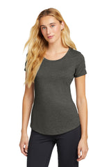 New Era Women's    Series Performance Scoop Tee