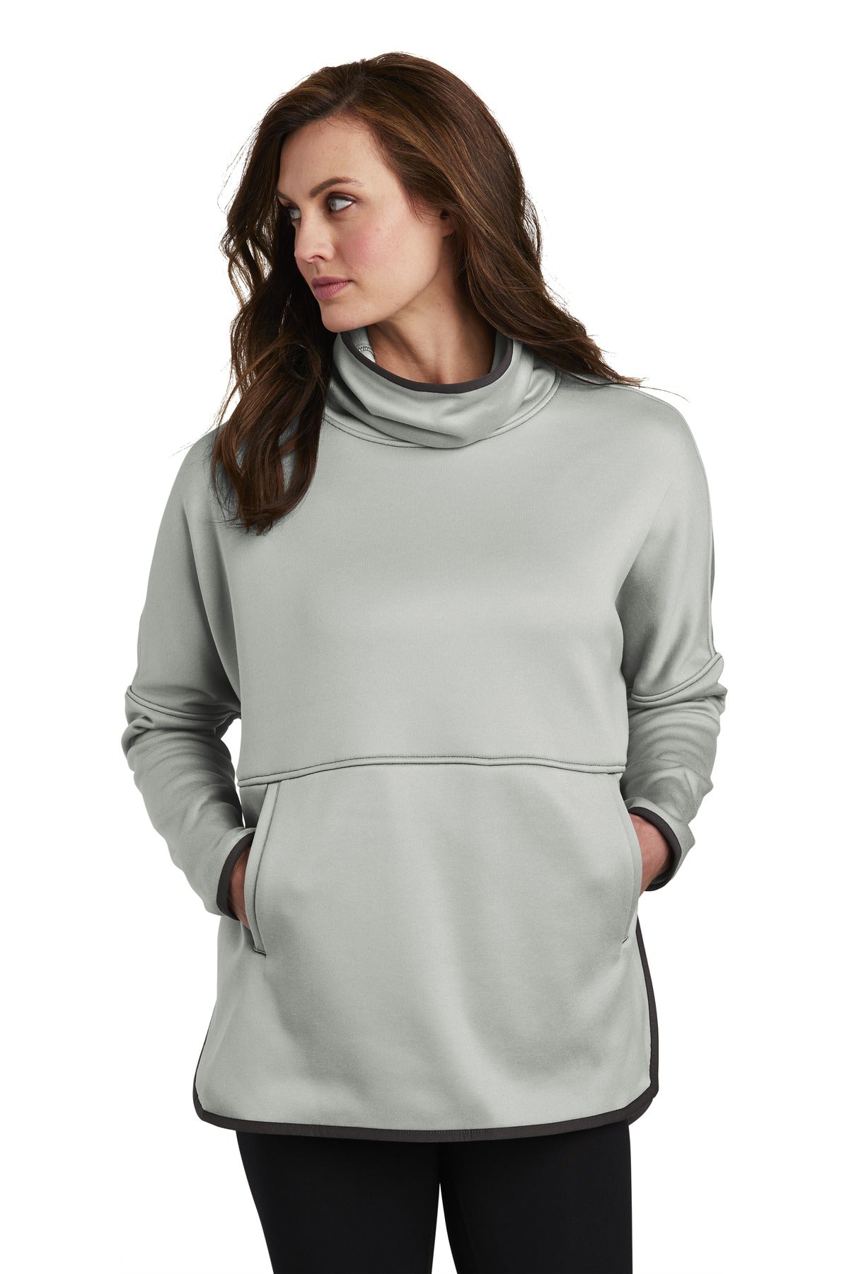 The North Face Women's    Canyon Flats Stretch Poncho