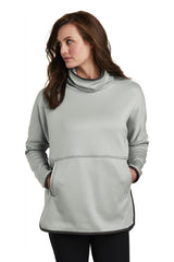 The North Face Women's    Canyon Flats Stretch Poncho