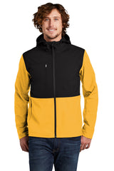 The North Face Men's    Castle Rock Hooded Soft Shell Jacket