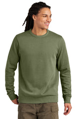 District Men's Wash   Fleece Crew DT2204