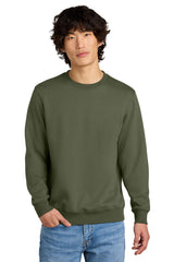 District Men's   Perfect Weight   Fleece Crew DT1106