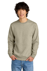 District Men's   Perfect Weight   Fleece Crew DT1106