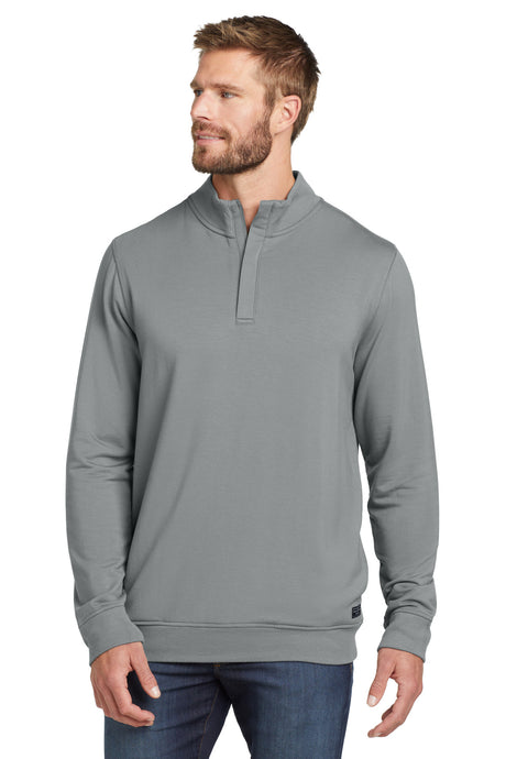 TravisMathew Men's Newport 1/4-Zip Fleece
