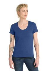 District Women's    Flex Scoop Neck Tee DT7501